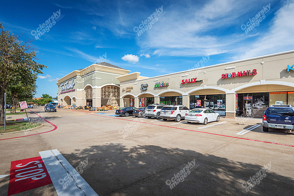 1050-ne-green-oaks-ext9207