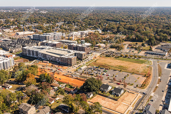 3600-south-blvd-air6298