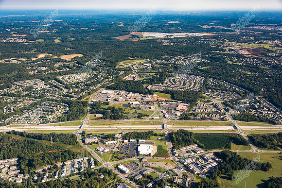 5400-docia-crossing-air-1165