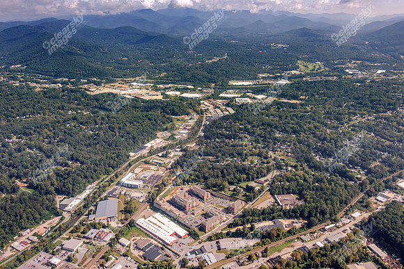 100-district-air-asheville-nc-2403