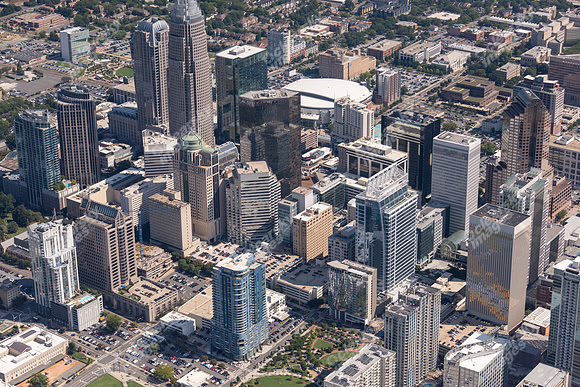 uptown-clt-cbd-100118-1434