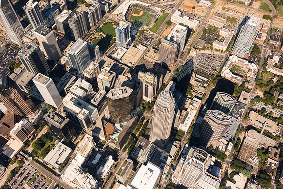 uptown-clt-cbd-100418-1624
