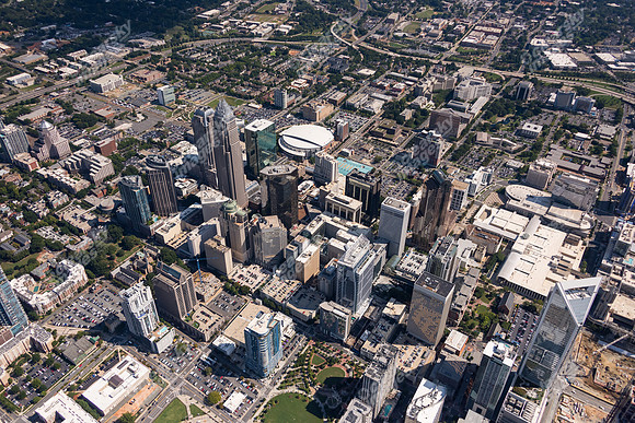 uptown-clt-cbd-100118-1457