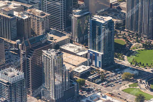 uptown-clt-cbd-100418-1547