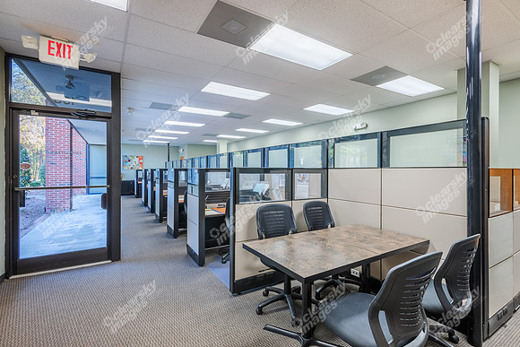 10100-park-int4011