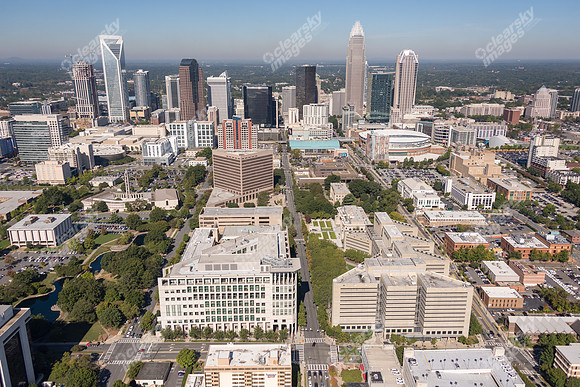 uptown-clt-cbd-101918-1929