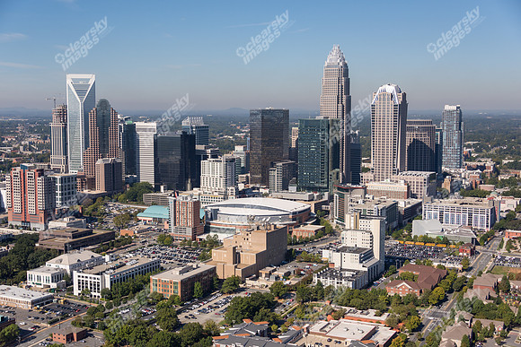 uptown-clt-cbd-101918-1936