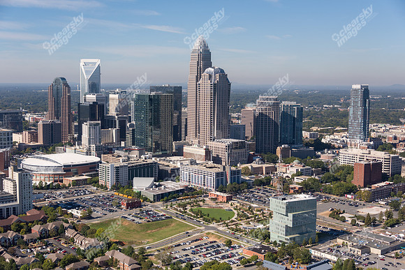 uptown-clt-cbd-101918-1941