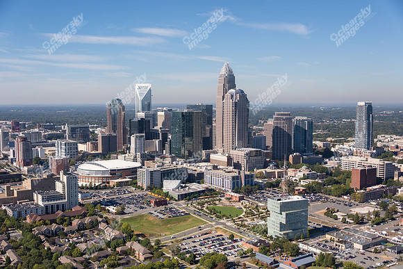 uptown-clt-cbd-101918-1942