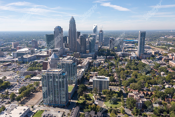 uptown-clt-cbd-101918-1956