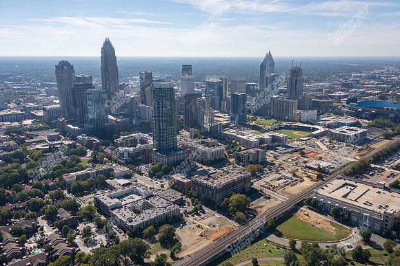 uptown-clt-cbd-101918-1960