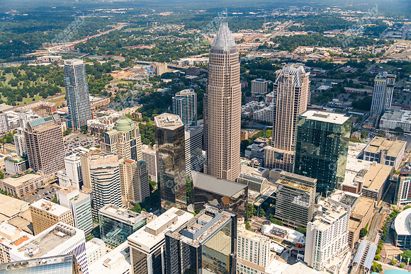uptown-clt-cbd-air-8574