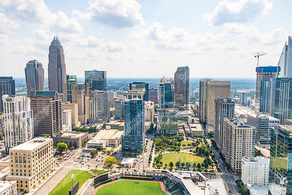 uptown-clt-cbd-air-8715