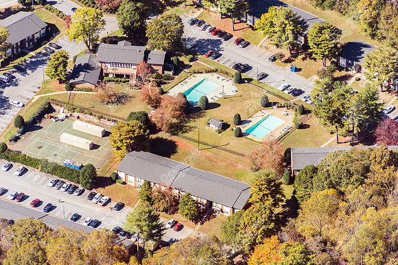 350-bryant-rd-air-5568