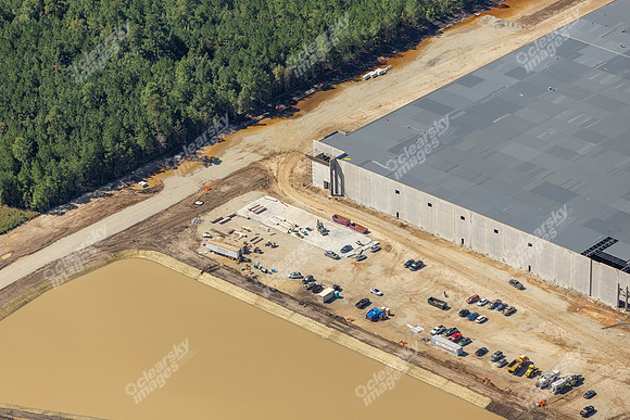 401-trade-center-pkwy-air-5227
