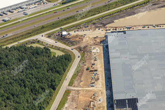 401-trade-center-pkwy-air-5248