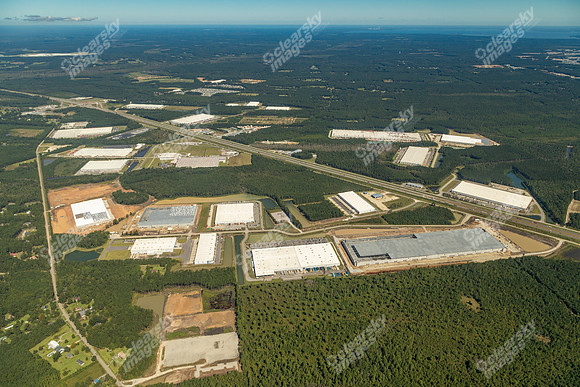 401-trade-center-pkwy-air-7043
