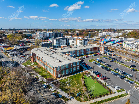 425-e-36th-drn0115