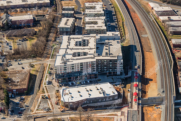 424-e-36th-air-9374