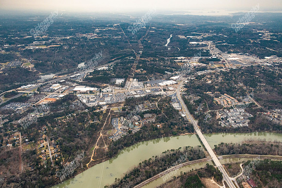551-riverhill-air-1554