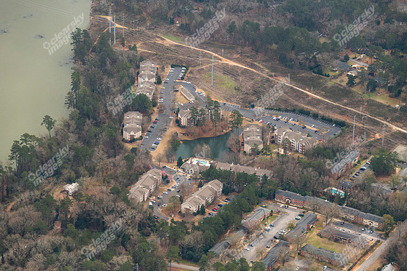551-riverhill-air-1571