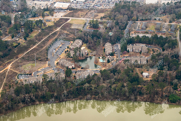 551-riverhill-air-1608
