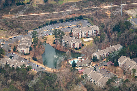 551-riverhill-air-1614
