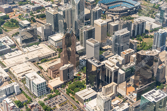 clt-cbd-043125-air4382