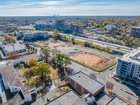 800-e-brooklyn-drn0176