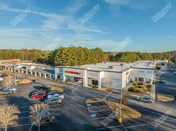 1580-holcomb-drn0457