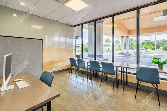 4903-market-int22540