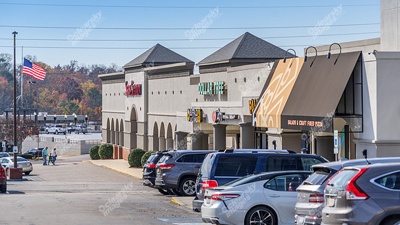 700-montgomery-ext03486