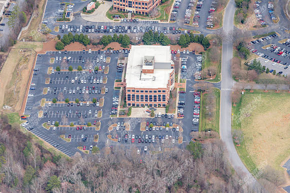 201-651-brookfield-pkwy-air-2889