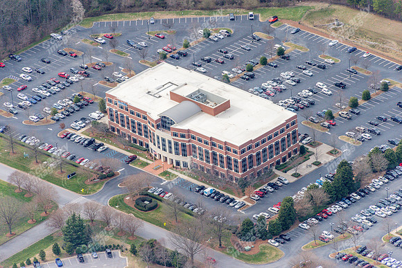 201-651-brookfield-pkwy-air-2929