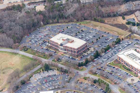 201-651-brookfield-pkwy-air-2930