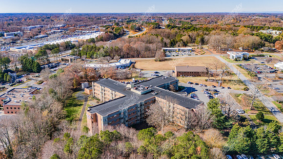 3812-forrestgate-drn4165