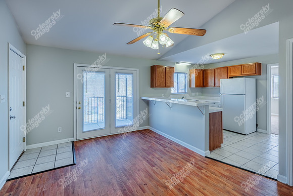 171-donaldson-int8299