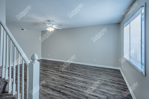 171-donaldson-int8399