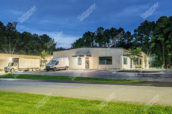 485-center-twi22810