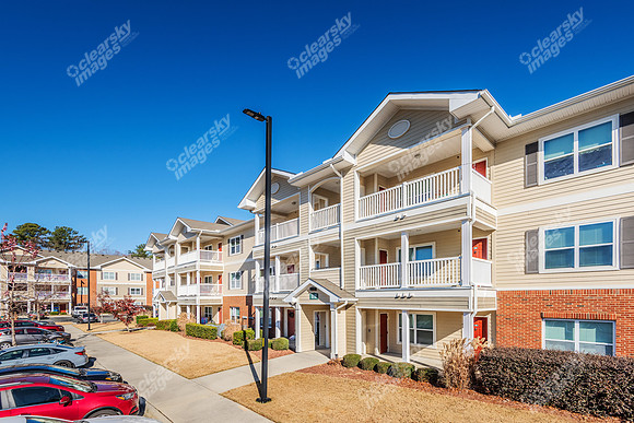 1000-broadstone-ext7958