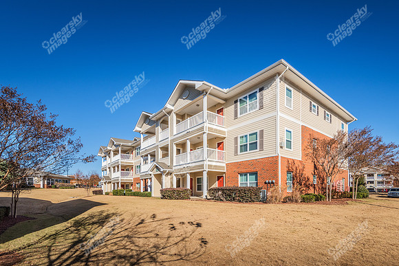 1000-broadstone-ext7985
