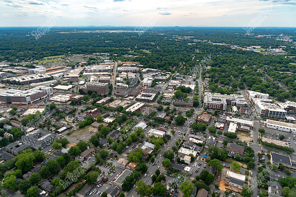 1812-s-blvd-air-0472