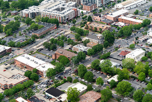 1812-s-blvd-air-0479