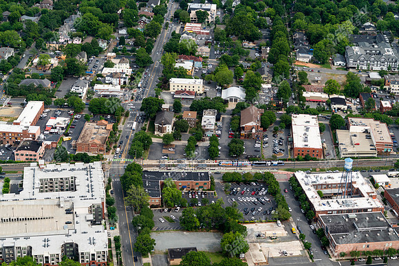 1812-s-blvd-air-0541