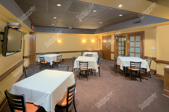 liberty-pub-249