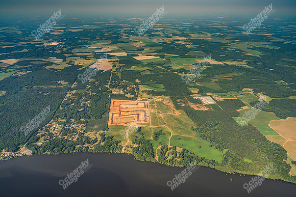 old-river-air7360