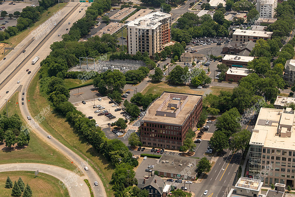 615-e-morehead-air-9873