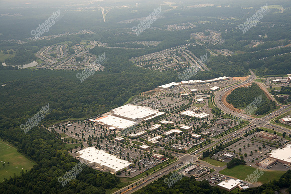 rivergate-shopping-center-081614-490