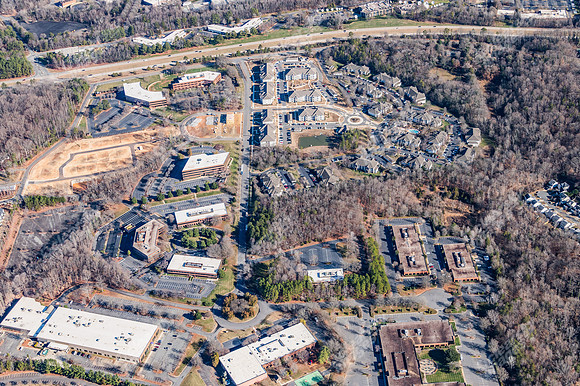 4828-parkway-air0346