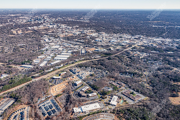 4828-parkway-air0437